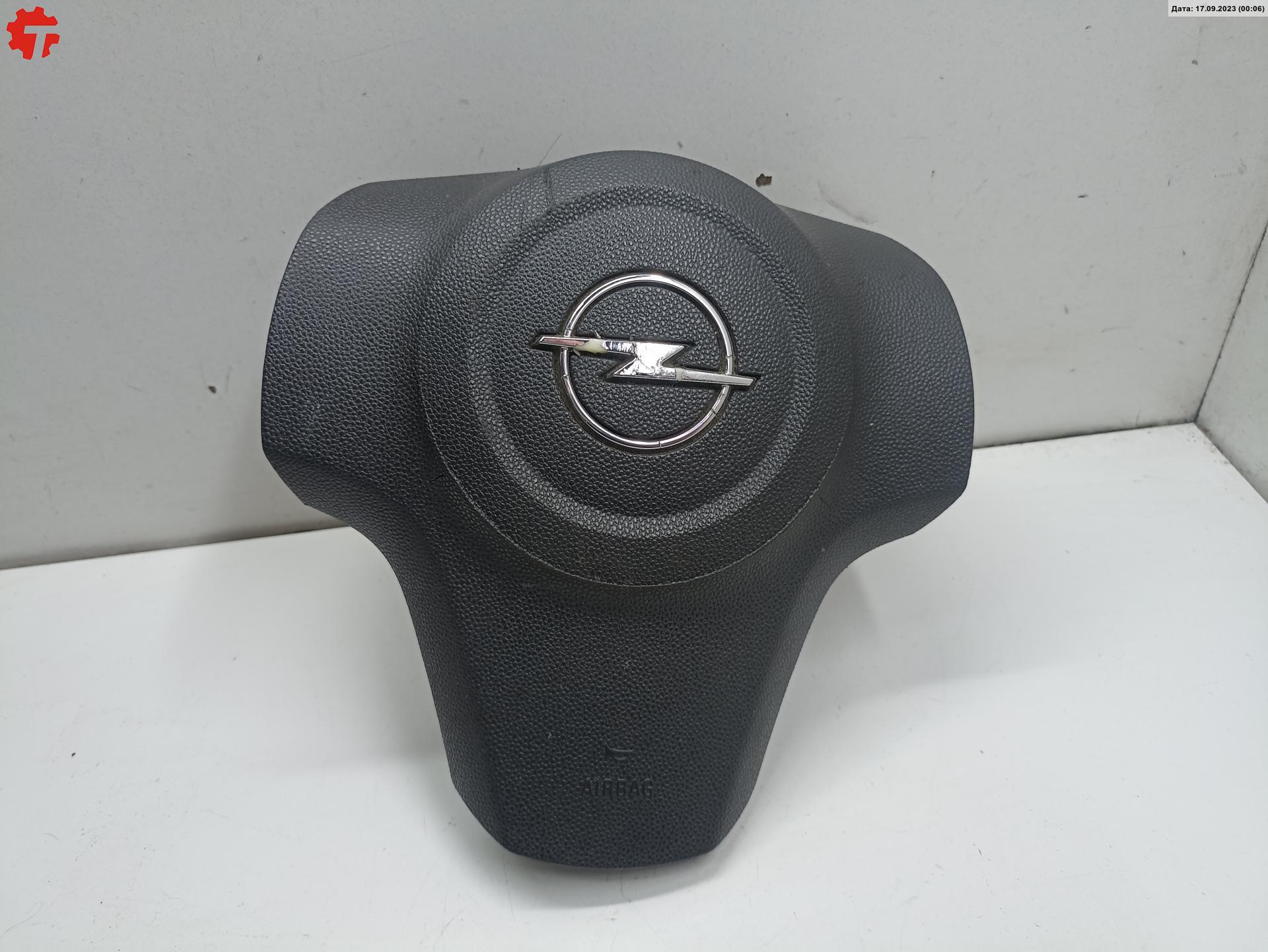 Подушка безопасности (Airbag) водителя - Opel Corsa D (2006-2014)